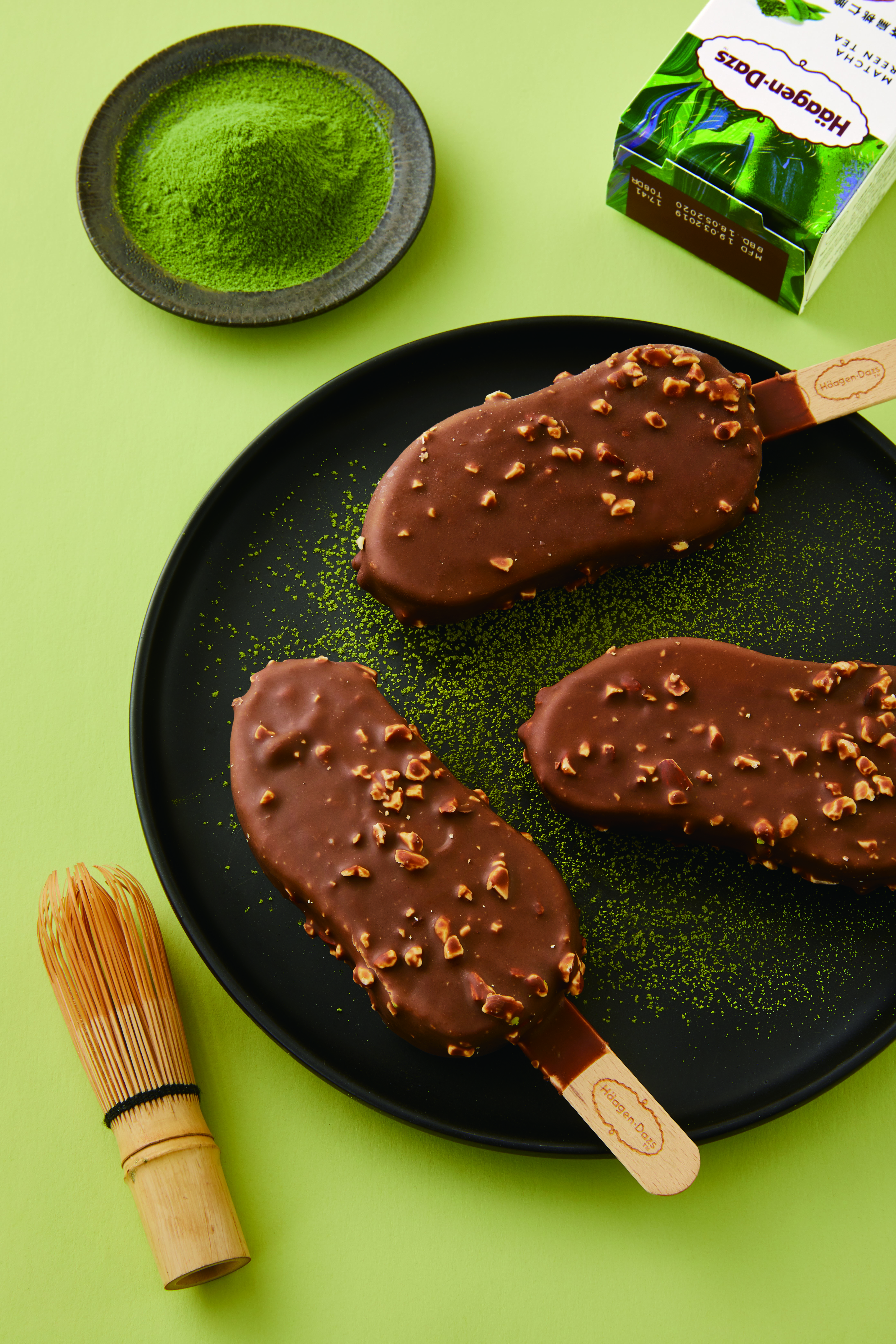 ice-bar-mahua-almond-kernel